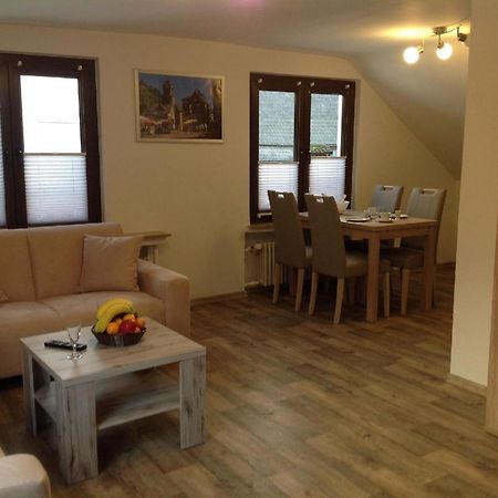 Ferienwohnung Fuer 3 Personen Ca 50 M In Monschau, Mittelgebirge Deutschland Eifel Bagian luar foto